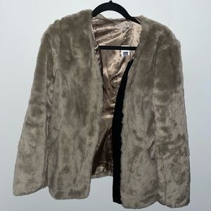 NWT Gap Silver Fox Faux Fur Luxe Coat